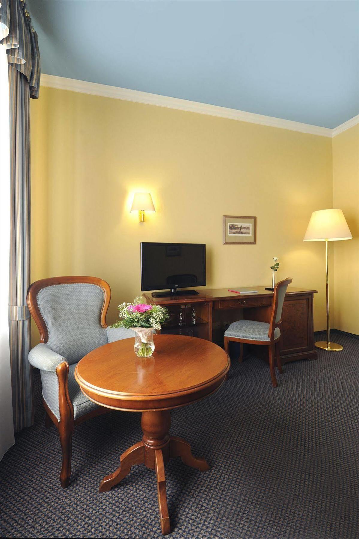 Bernstein Schlosshotel Ballenstedt Εξωτερικό φωτογραφία